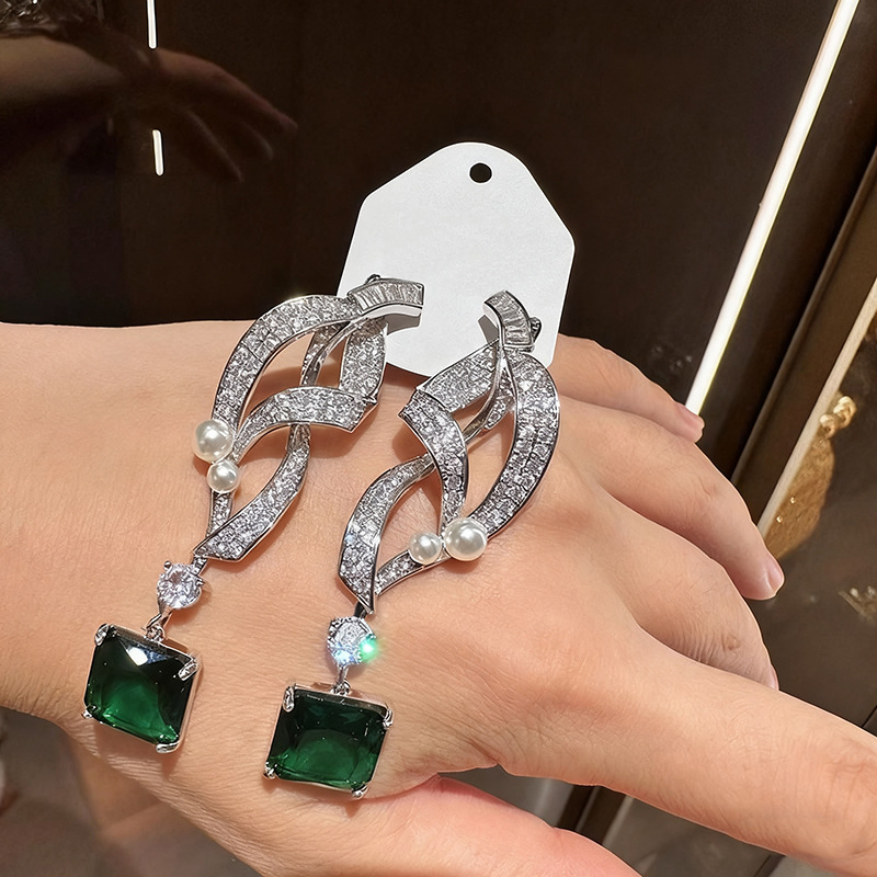 Retro Luxury Emerald Square Di - đánh giá và giá Women'S Fashion Magazines
