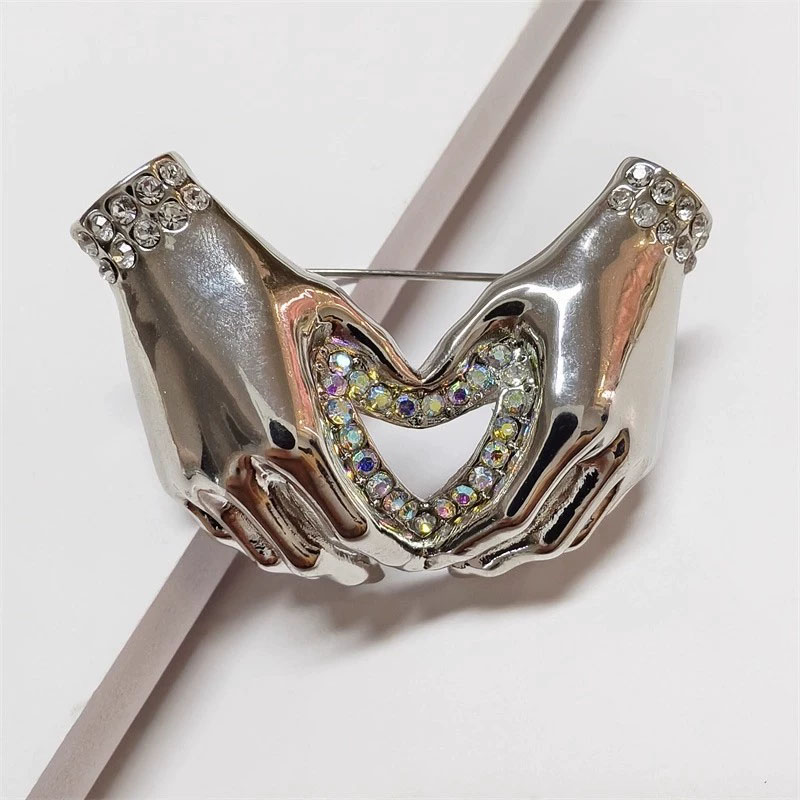 Chic Simple Rhinestone Love He - đánh giá và giá Women Fashion Pose