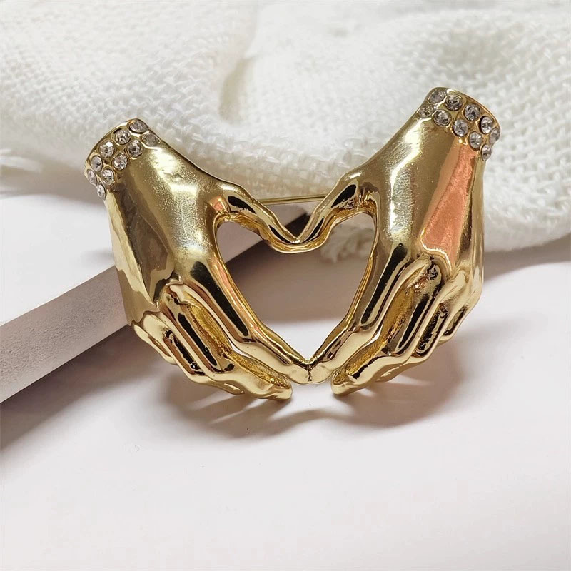 Chic Simple Rhinestone Love He - đánh giá và giá Women Fashion Pose